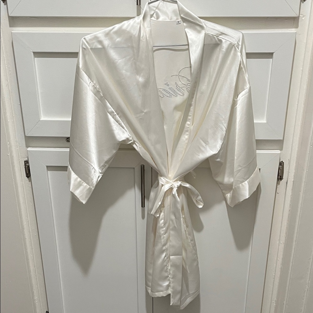 Elegant White Satin Robe